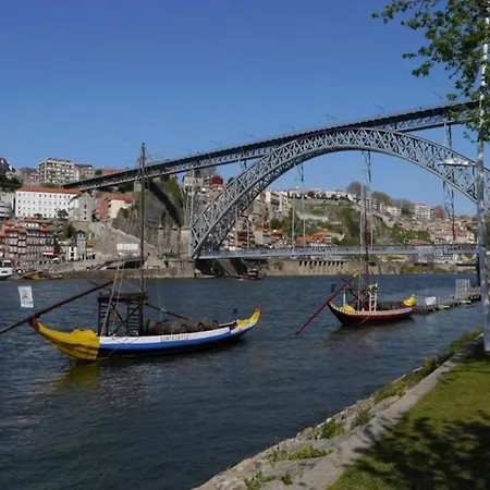 Cozy Family Retreat * Oporto